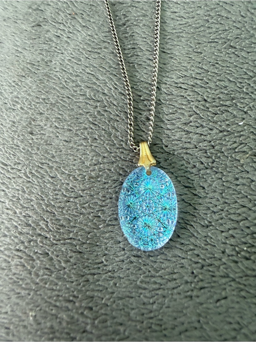 Vintage Swarovski style kaleidoscope blue aurora borealis pendant w silver chain